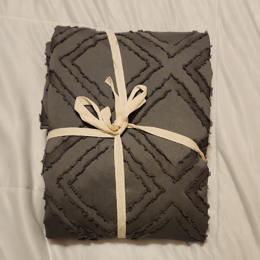 Wayfair Basics Charcoal Diamond Duvet Cover W/ Matching Pillow Sham